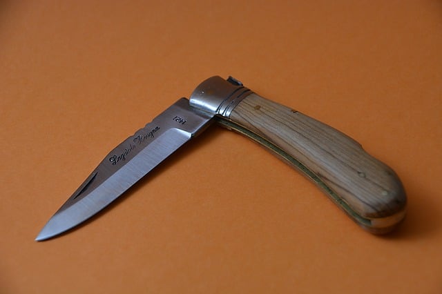 knife handle
